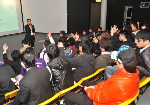 Photo on Anti-drug education talk